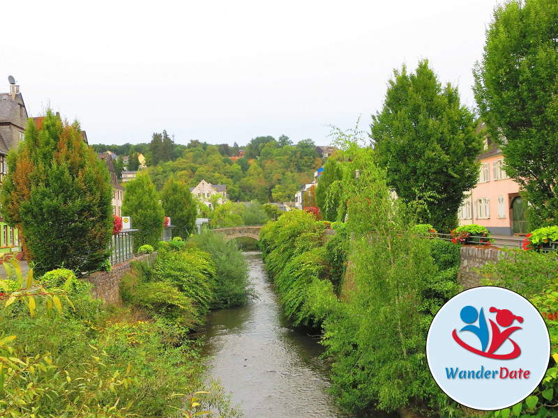 Aussichtsreicher Lahnwanderweg