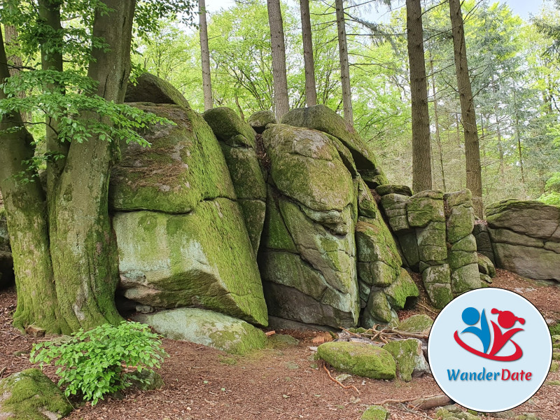 Auf steinigen Wegen zum Wildeleutestein