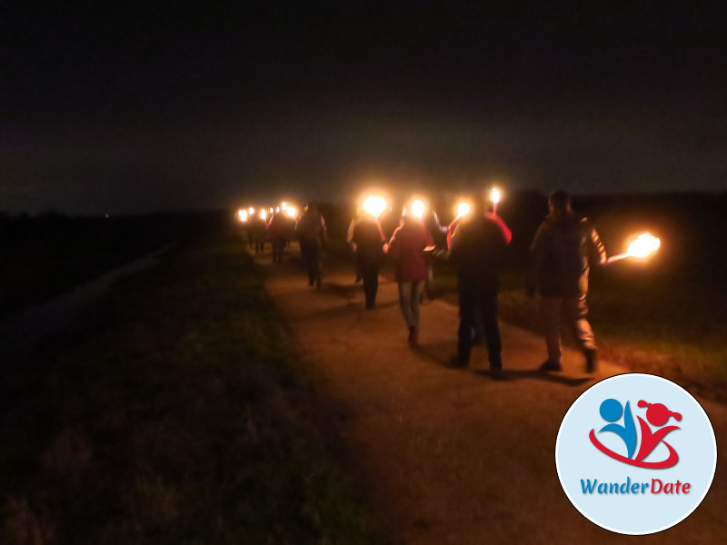 Fackelwanderung mit Glühwein